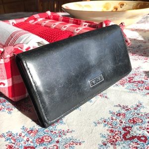 Authentic tumi wallet!